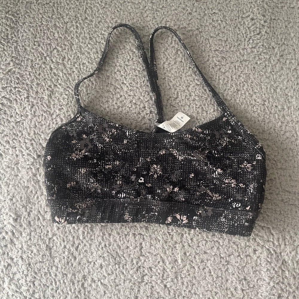 Lululemon Flow Y Bra Nulu Light Support B/C Cup Equalized Multi Women's Size 6